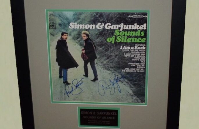 Simon & Garfunkel – Sounds of Silence