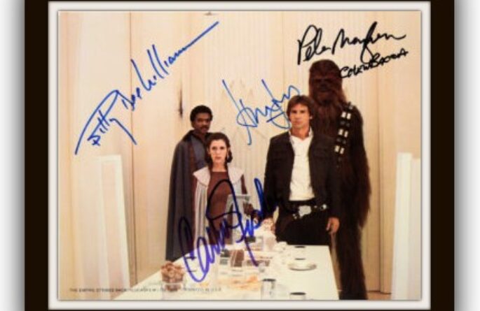 Star Wars Signed 8×10 Color Photograph