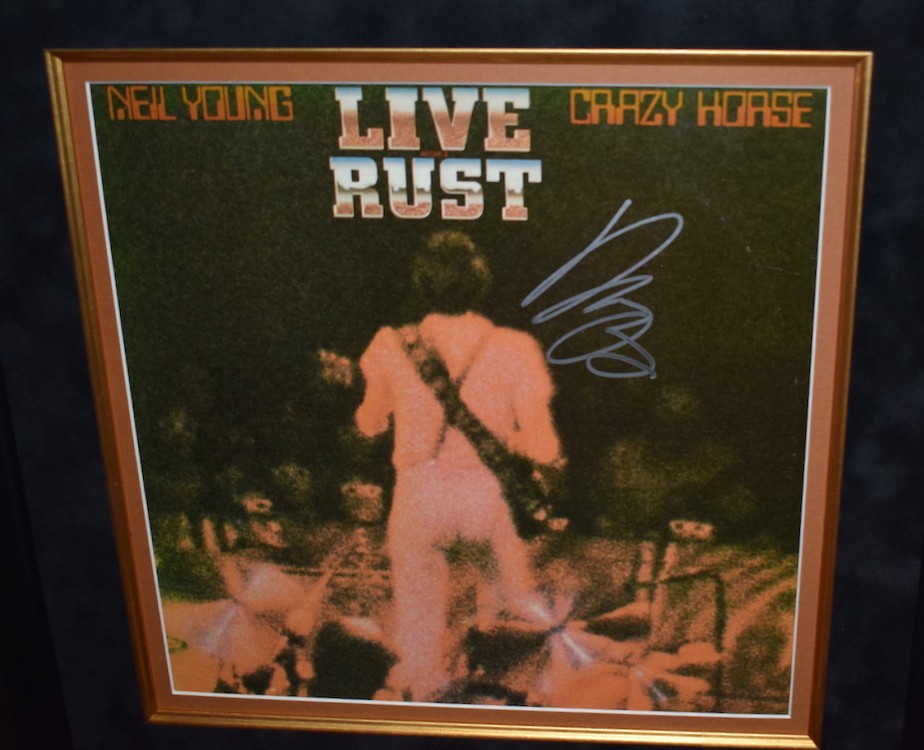 Neil Young – Live Rust, Neil Young, Hand Signed Album CoverROCK STAR ...