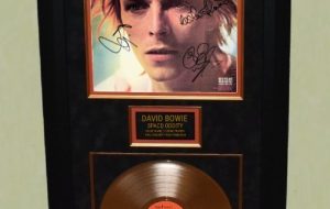 David Bowie – Space Oddity
