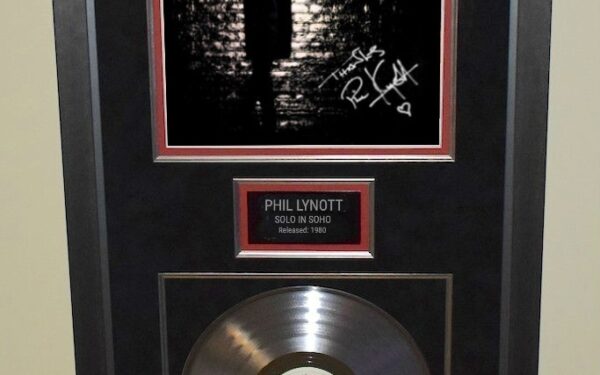 Phil Lynott – Solo In Soho
