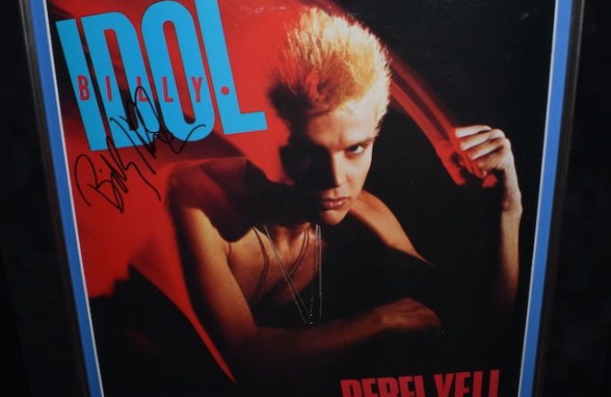 Billy Idol – Rebel Yell