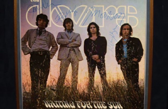 The Doors – Waiting For The Sun