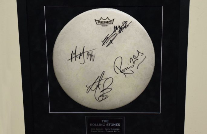 Rolling Stones – Signed Drum Head