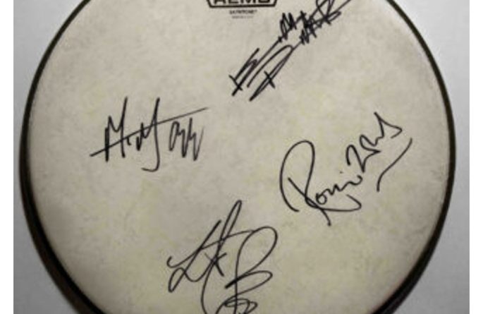 Rolling Stones – Signed Drum Head