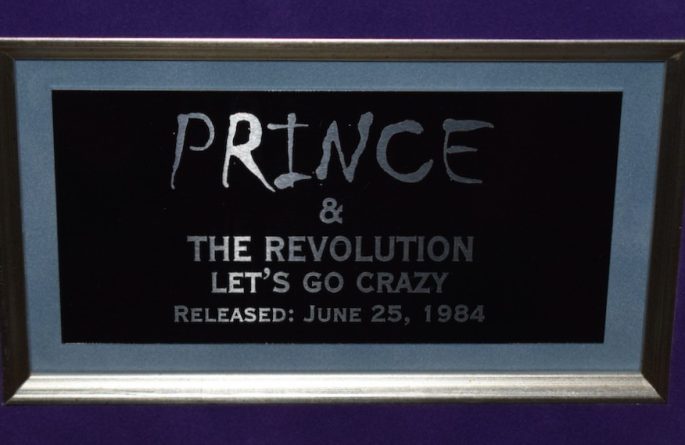 Prince – Let’s Go Crazy