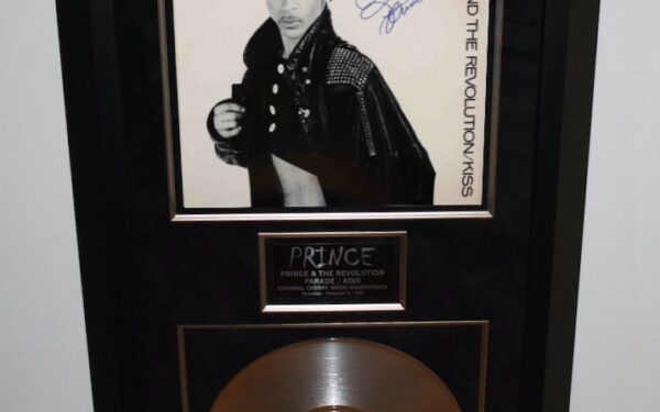 Prince – Kiss