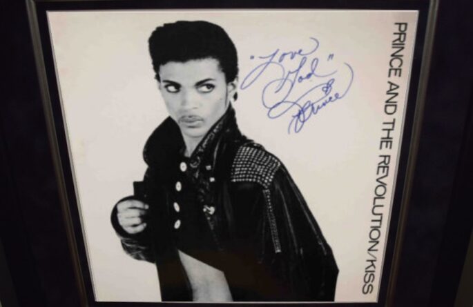 Prince – Kiss