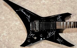 Metallica – Jackson Guitar