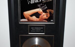 Amy Winehouse – Back To Black