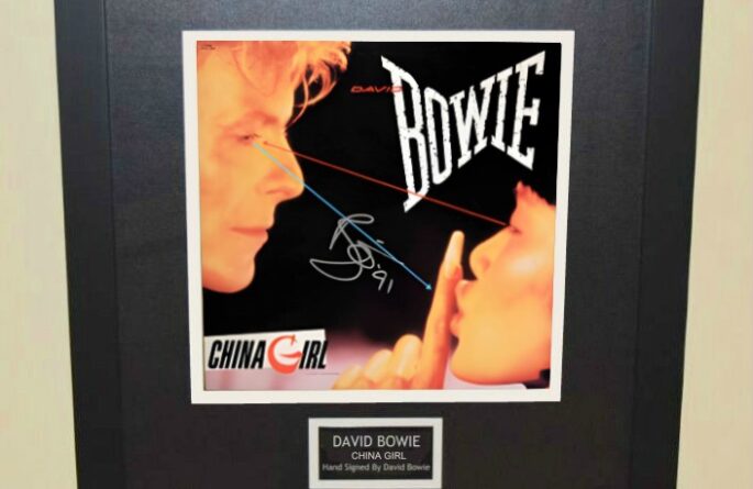 David Bowie – China Girl
