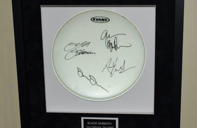 Black Sabbath – Signed Drum Head