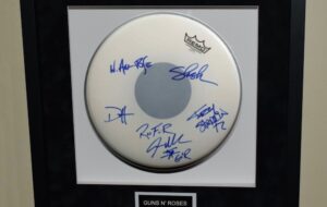 Guns N’ Roses – Signed Drum Head