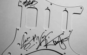 Motley Crue – Signed Pick Guard