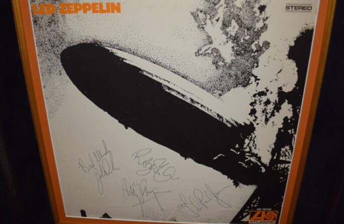 Led Zeppelin – Debut