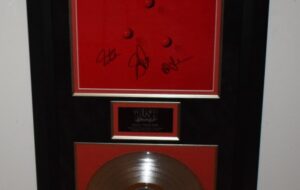 Rush – Hold Your Fire