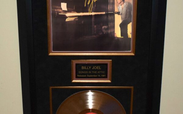 Billy Joel – Songs In The Attic