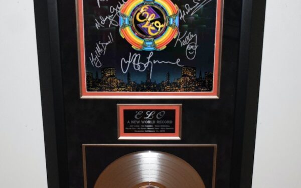 ELO – A New World Record