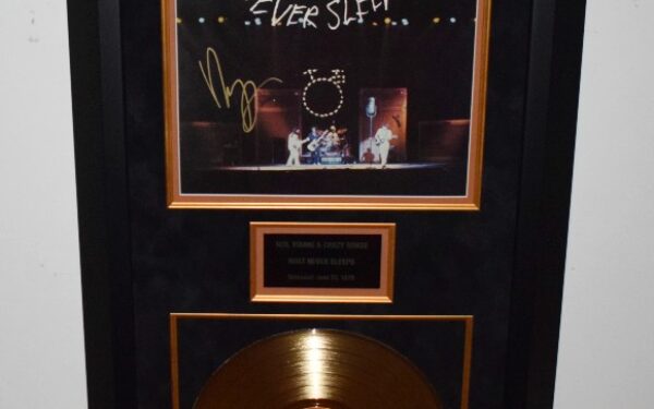 Neil Young – Rust Never Sleeps