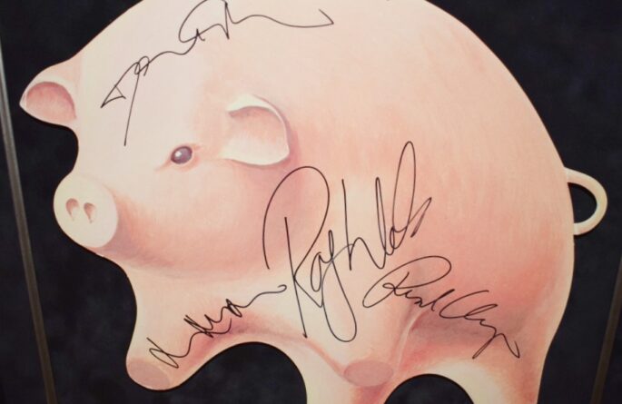 Pink Floyd – Animals Original Store Display Pig & Album Cover