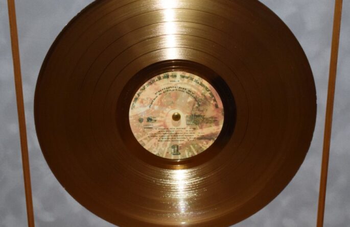 Traveling Wilburys Vol. 3