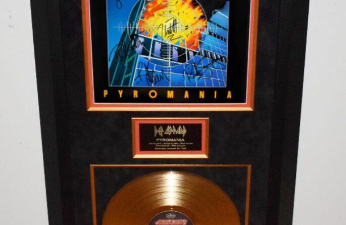 Def Leppard – Pyromania