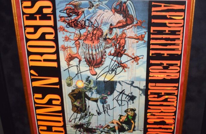 Guns N’ Roses – Appetite For Destruction Banned Cover
