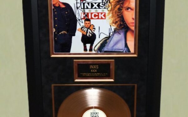INXS – Kick