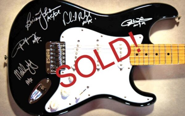 AC/DC – Fender Stratocaster