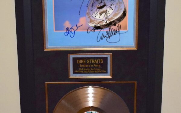 Dire Straits – Brothers In Arms