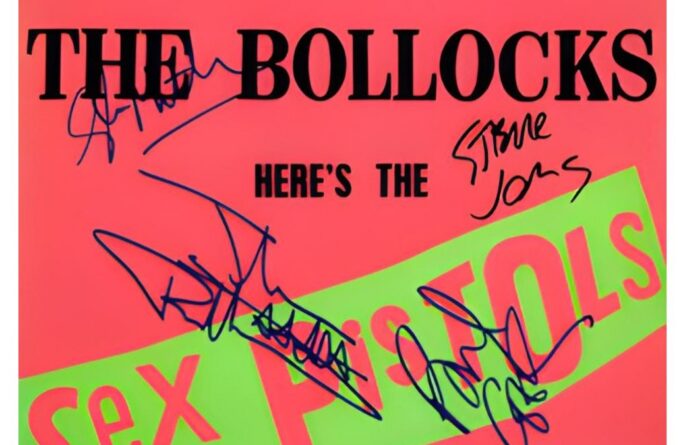 Sex Pistols – Never Mind The Bollocks