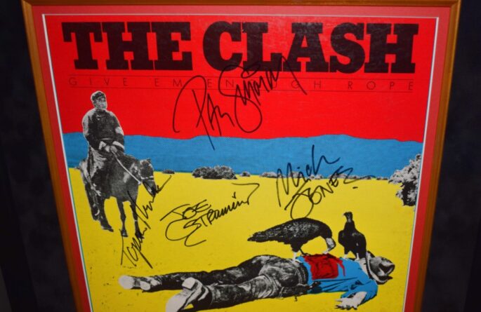 The Clash – Give Em Enough Rope