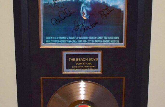 The Beach Boys – Surfin’ USA
