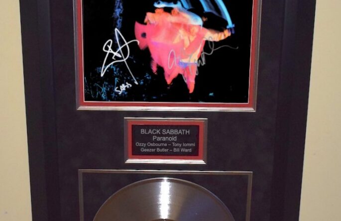Black Sabbath – Paranoid
