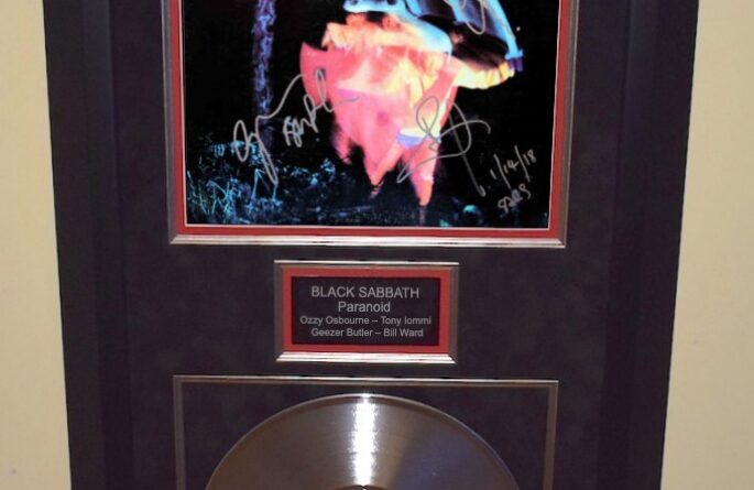 Black Sabbath – Paranoid