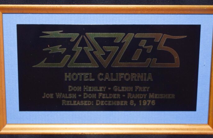 Eagles – Hotel California