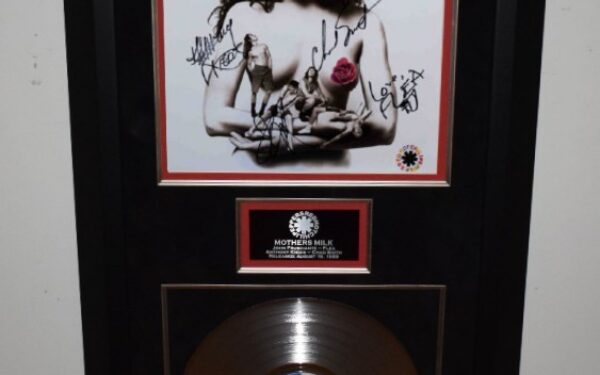 Red Hot Chili Peppers – Mother’s Milk