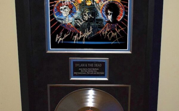 Bob Dylan – Dylan – Dylan & The Dead