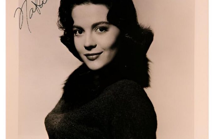 Natalie Wood Signed Photograph