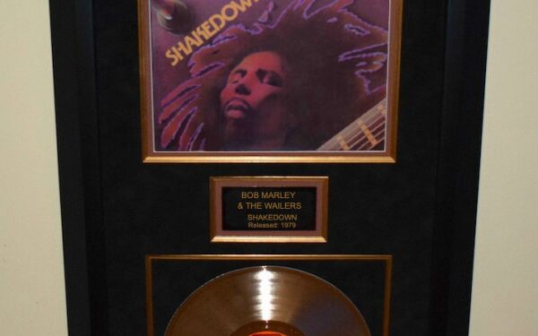 Bob Marley & The Wailers – Shakedown
