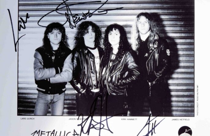 #1-Metallica Signed 8×10 Photograph
